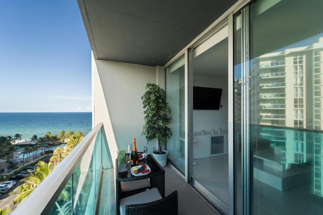Luxury Beachfront Condo Private Beach Access, Pool & Game Room!!! Hollywood Bagian luar foto